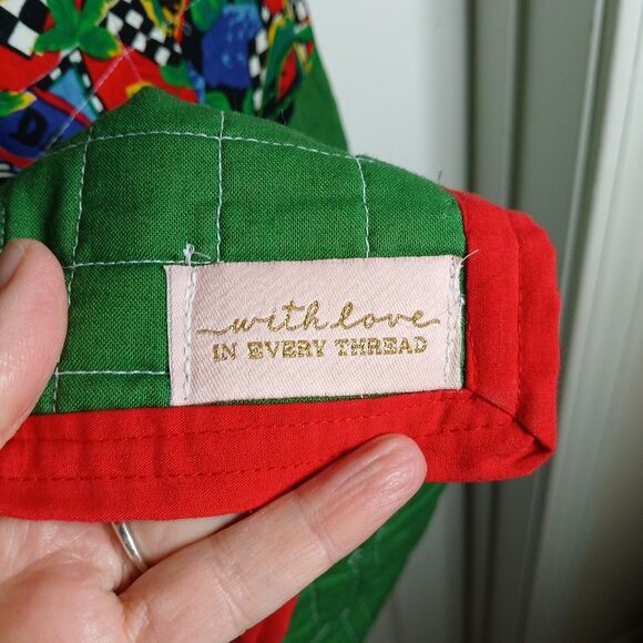 Colorful Childrens Patchwork Quilt with Embroidered Center 45 X 45 - Picture 7 of 9